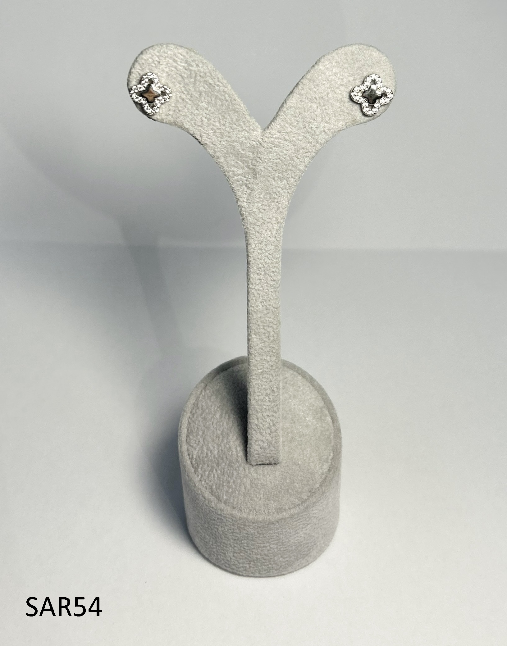 SAR54
